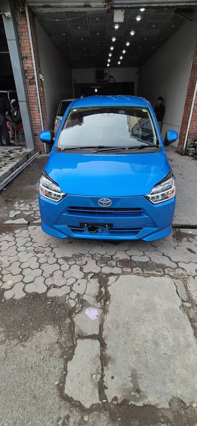 contacts 03229271900 03354161458