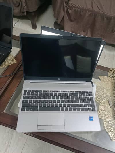 HP core i7 11th generation 8gb ram DDR4 256gb SSD 15.6 led