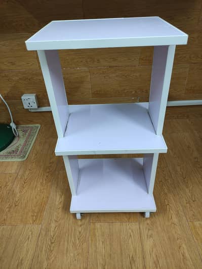 Beautiful Brand New Rack Final Price 5000 Fixed Price