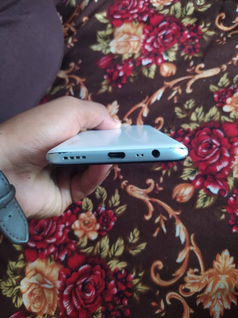realme 2