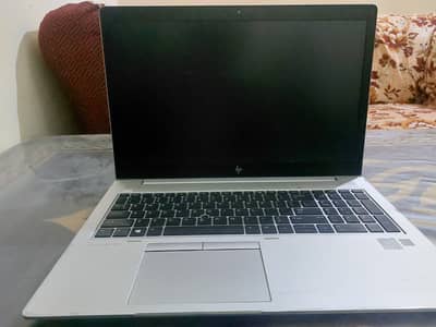 Laptop for sale.