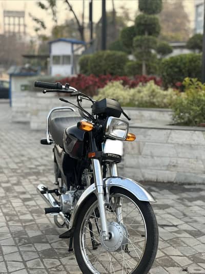 HONDA CD70