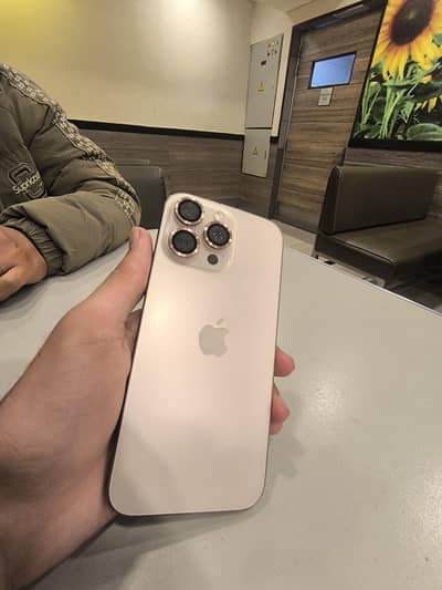 Iphone 16 pro max (exchange possible)