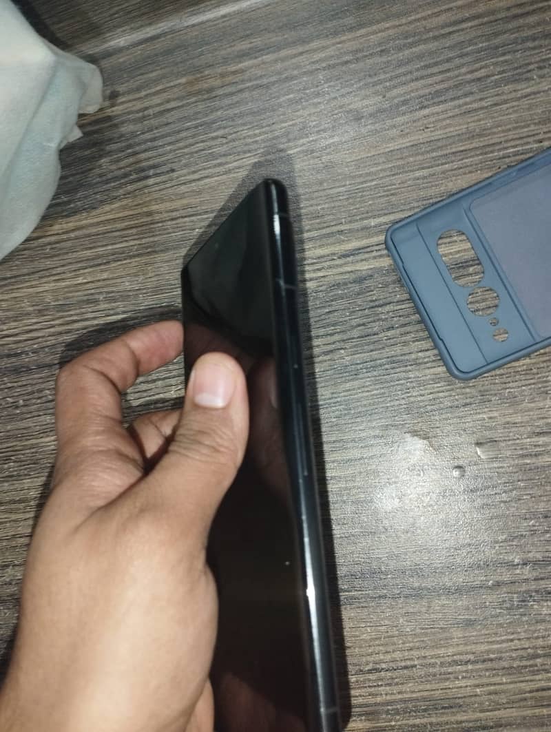 Google Pixel 7 Pro 4