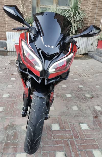 Kawasaki ninja zx400 dual cylinder