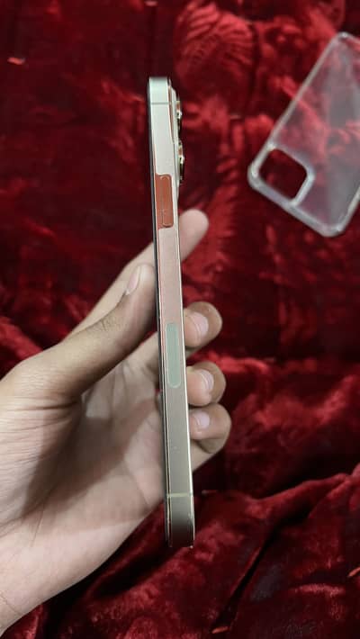 I phone 13 pro max factory unlock