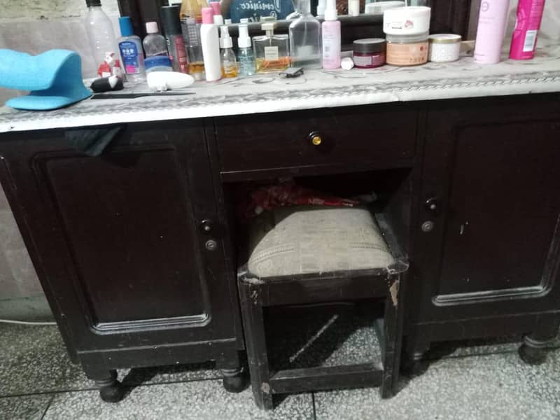 Dressing Table 2