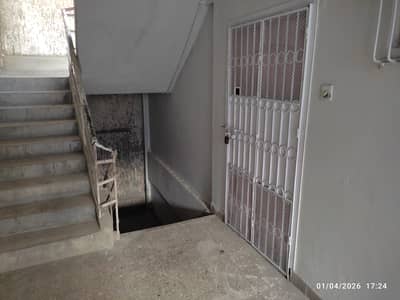 2 Bed DD Flat For Sale in Gulistan E Jauhar Block 7