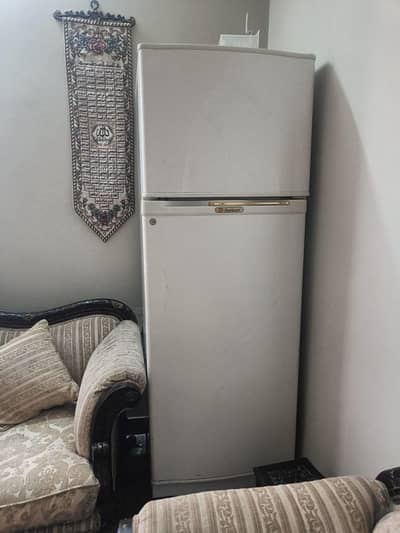 good condition fridge
