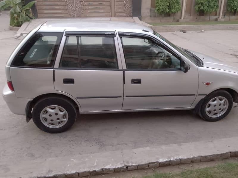 Suzuki Cultus VXR 4