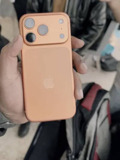 iPhone 17 pro jv  cosmic orange 32 cycle phone new front sa back sa