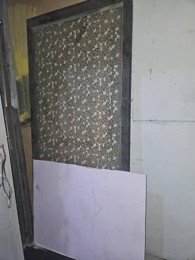 Aluminum and Glass 5mm  (140 sq ft)