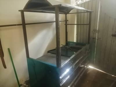 burger & shawarma counter