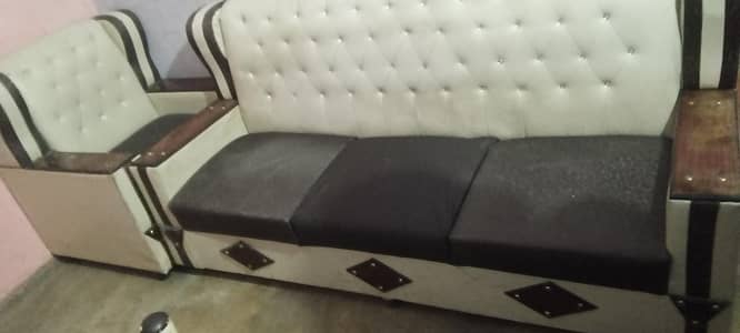 5 seater sofa for sell