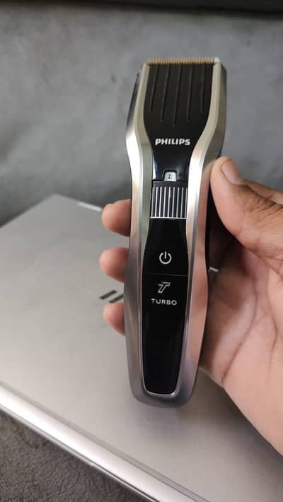 philips trimmer  hc5450 with charger