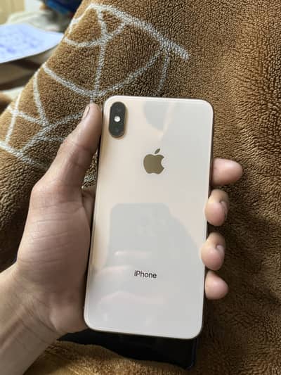 I phone xs max 64gb jv 76%BH gold colour lush condition waterpack phon