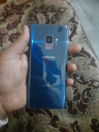 bhi koi fult ni ha all ok phone ha