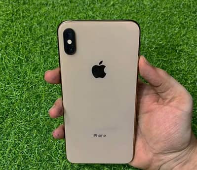 iPhone X's max battery  100  baky my number 03414174631 exchange