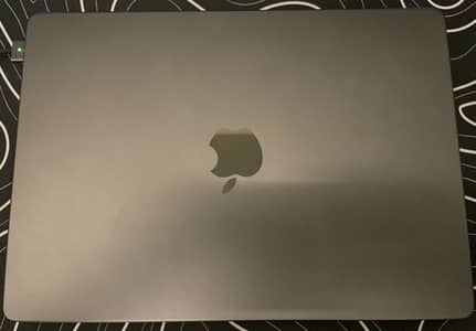 MacBook Pro M4 14" 16/512