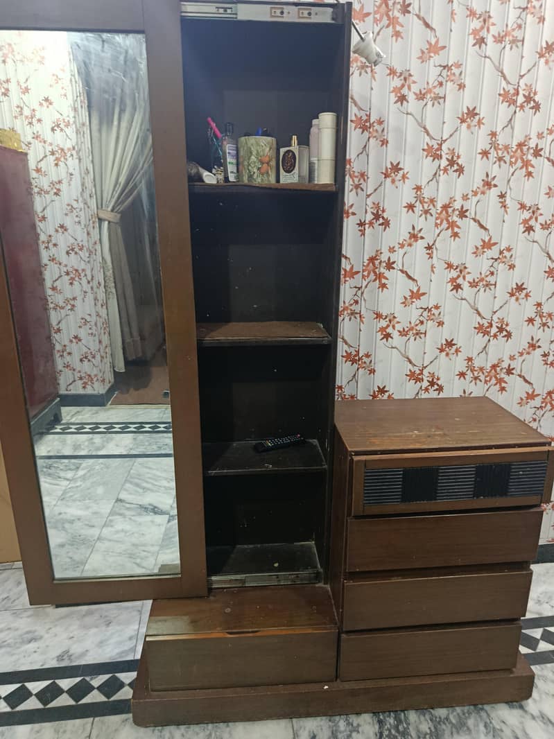 dressing table 2