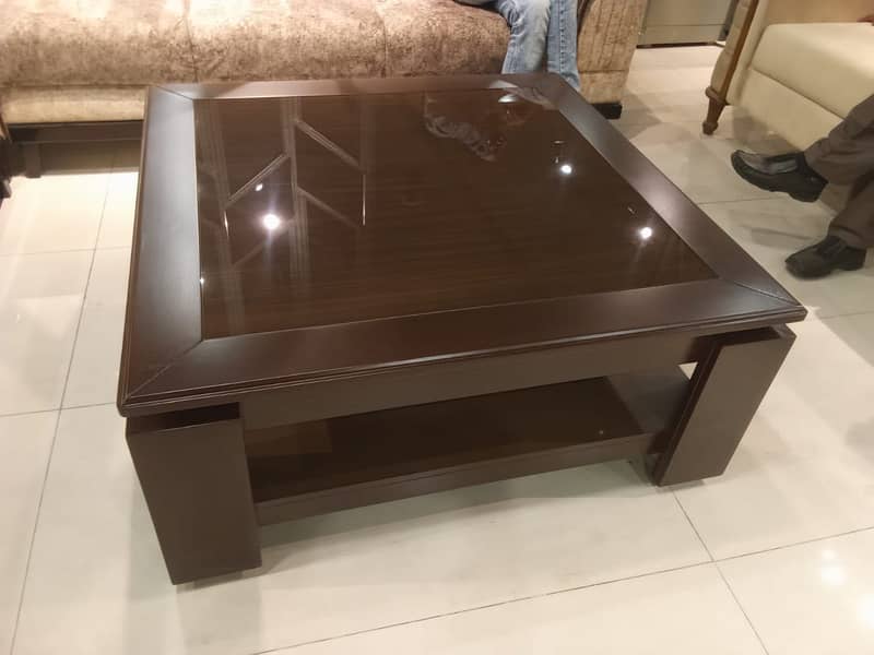 Coffee table/centre table/table 6