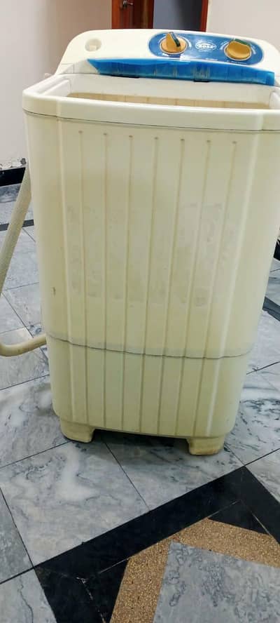 Dawlance dryer and washing machine