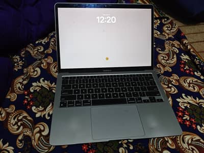 MacBook Air M1 16/512