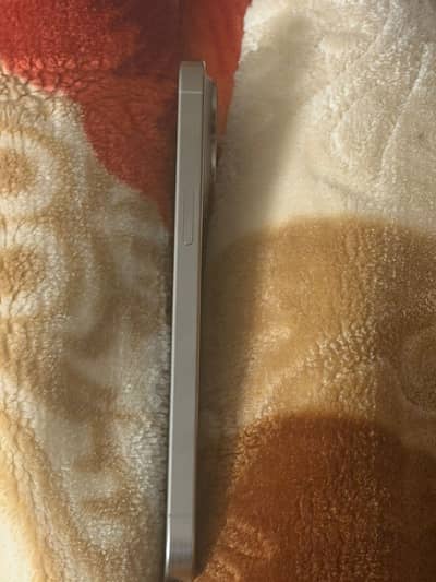 iPhone 15 pro max water packed