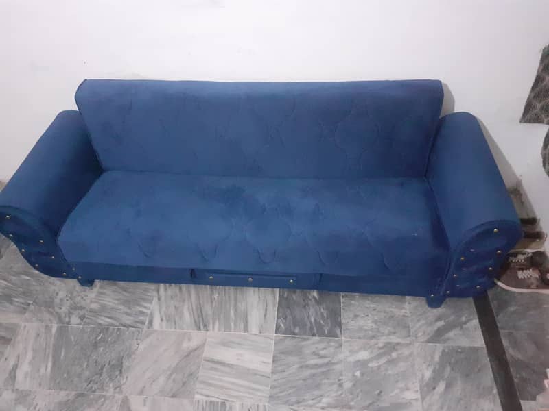 Sofa  s 2