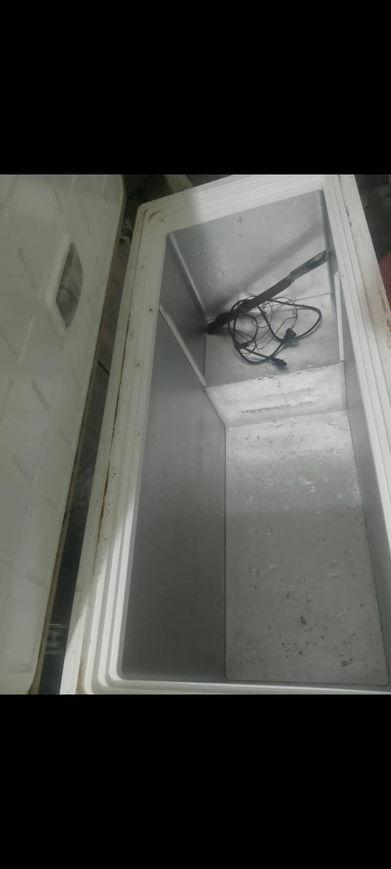 waves deep freezer 1