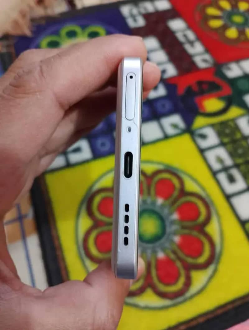 realme neo7 12/256 2