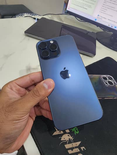 iPhone 15 Pro Max JV 100% Battery Health