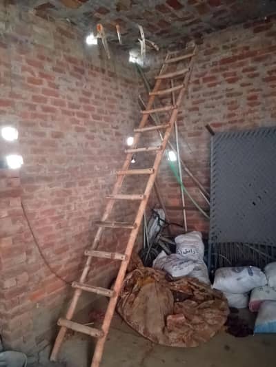 Wooden Ladders Bhari bhans wali serri 12 Foot
