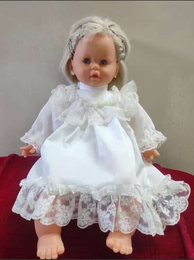 Doll / Doll for girls