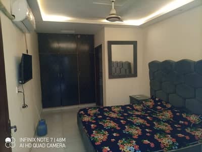 FURNISHED FLATE FOR RENT IN JOHAR TOWN BLOCK H3 LAHORE