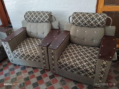 5 seater sofa set with cover and cusions urgently for sale. 314-5304900
