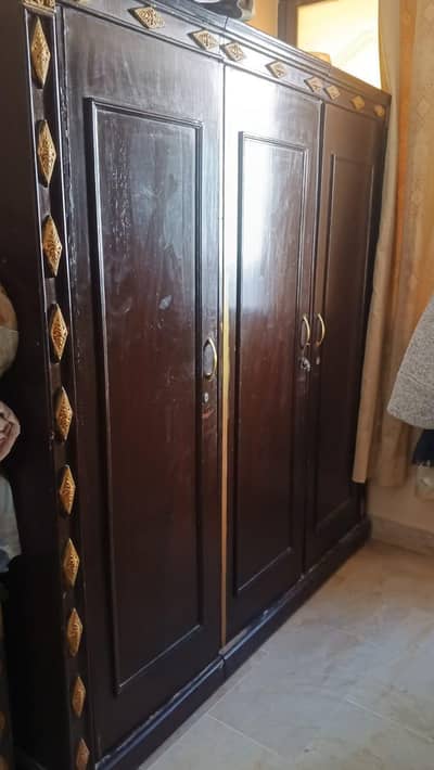 Bed set without mattress