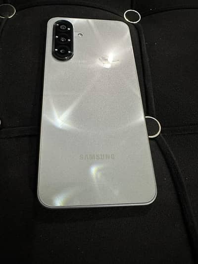 Samsung Galaxy A17
