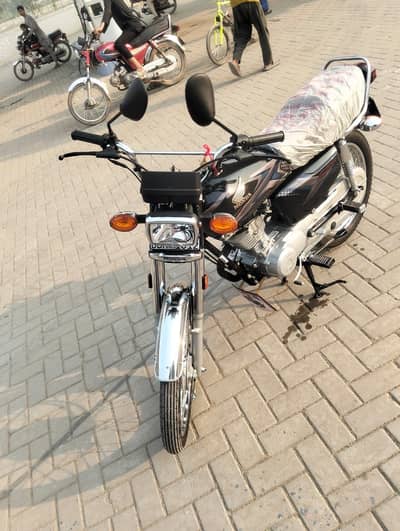 Honda 125 Black New Bike 2025 ‪+92 321 7451606‬
