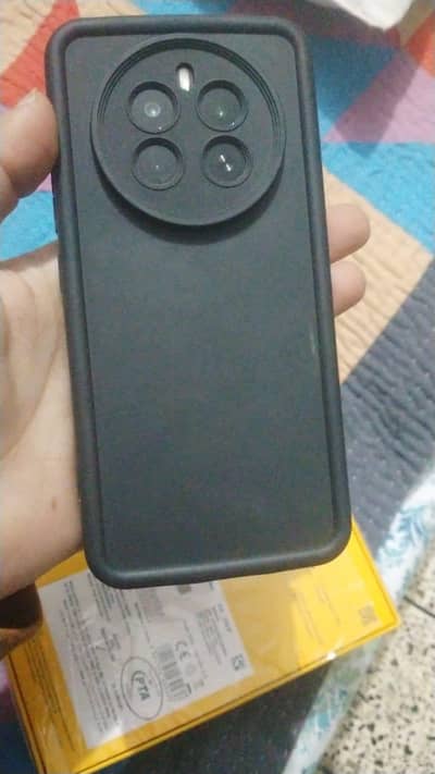 realme 12 8.256