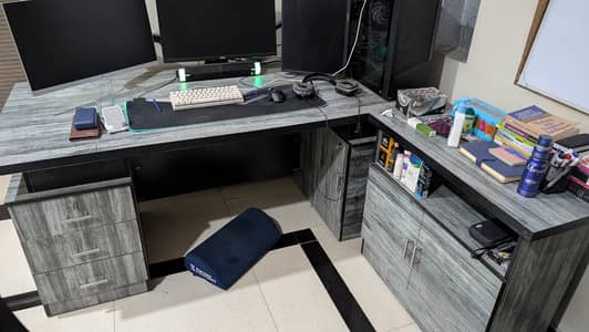 Executive Office Table / Computer Table For Office & Home