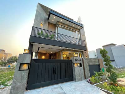 5 MARLA HOUSE IN THE C BLOCK OF DHA 9 TOWN, LAHORE