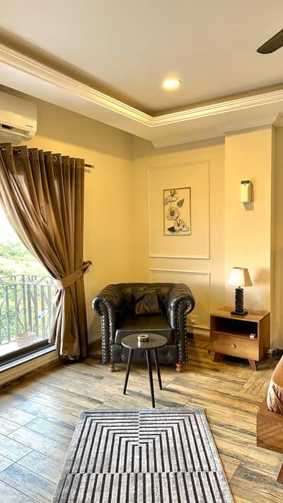 7 seater Chester style Sofa Black leatherite