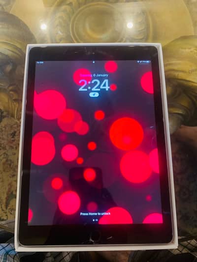 I pad 5 generation  slightly used as like new big size screen 32 Gb