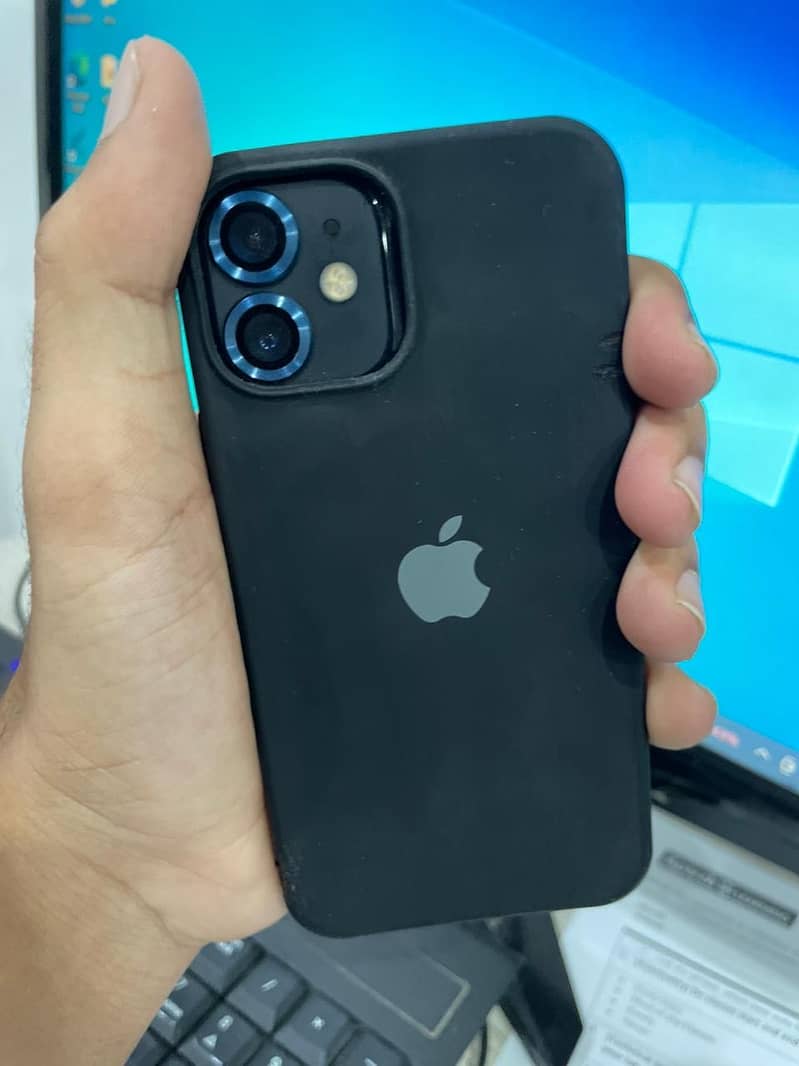 iPhone 12mini 4