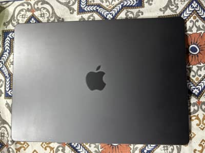 Macbook pro 2025 with M5 chip brand new