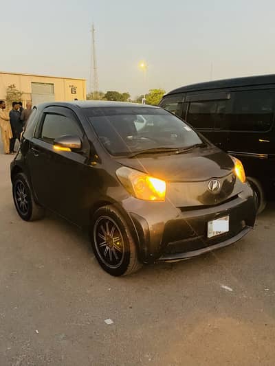 Toyota IQ