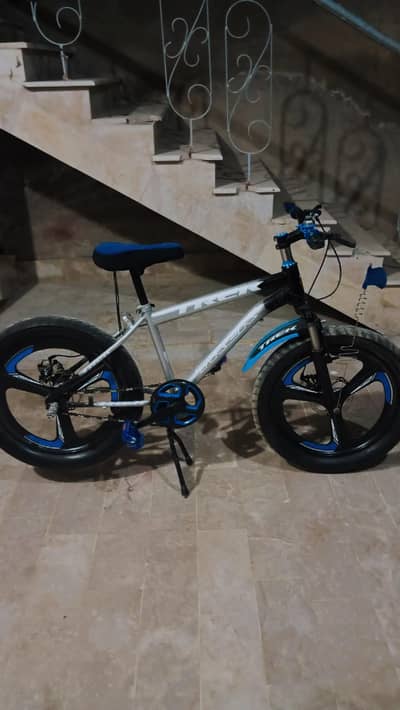 Cycle Available for sale‍
