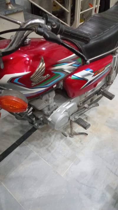 Honda 125 2023
