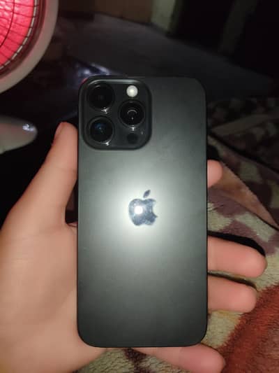 i phone 15 pro max factory unlock  waterpack